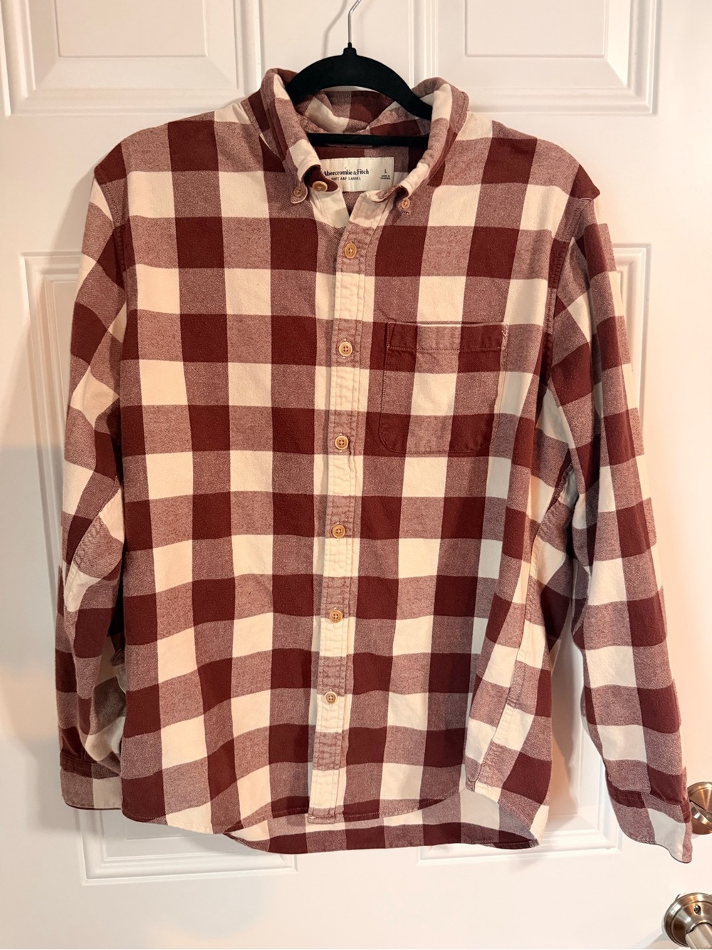 Abercrombie & Fitch Men's Plaid Button-Down Shirt in Cream & Brown